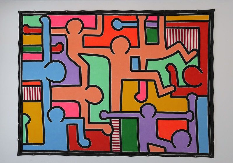 ポストモダンアートの特徴とは？代表的なアーティストや芸術運動例を紹介 